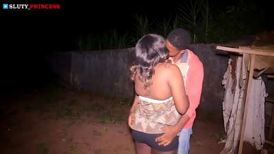 Гудамжинд секс